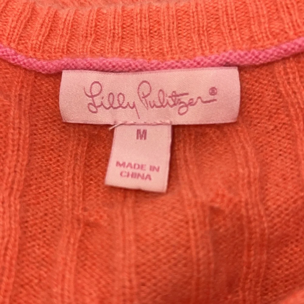 Lilly Pulitzer 100% Cashmere Pull Over V-Neck Cable knit Sweater Salmon Pink M